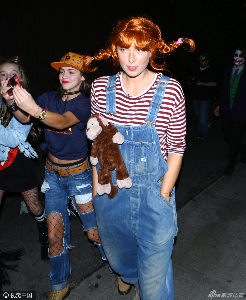 关于莎拉波娃迎来五赛季高光表现，曼联球迷沸腾！的信息